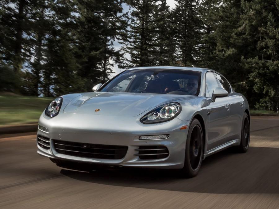  Porsche Panamera 4S 2013 года  (US) (фото 6 из 8)